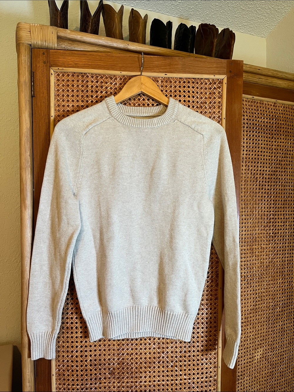 Men's Vintage JCREW Crewneck Sweater in Light Beige 100 percent Cotton Size XS